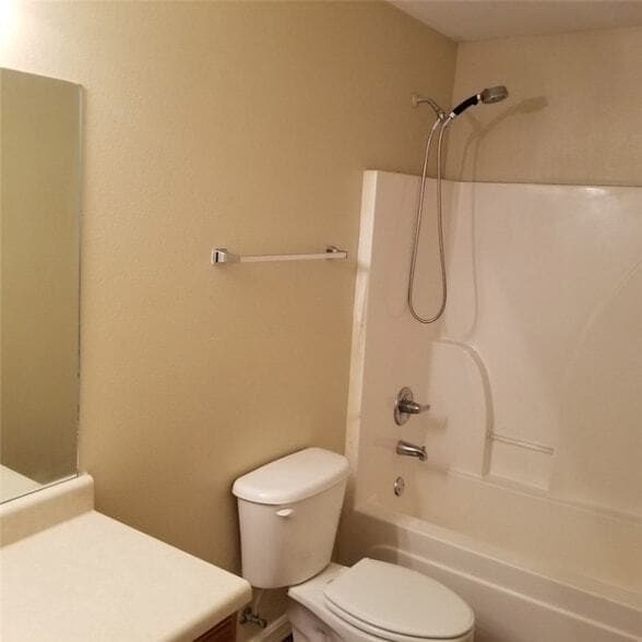 Building Photo - 329 Graystone Cir