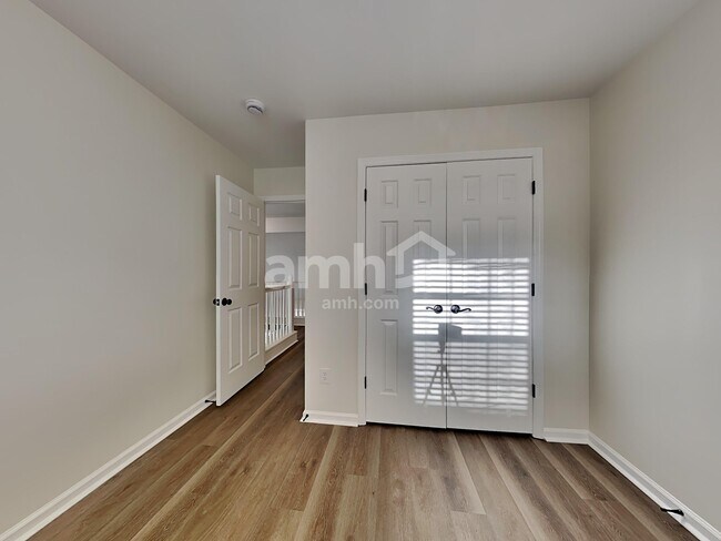 Building Photo - 328 Rice Bay Dr