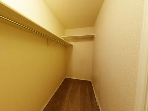 Building Photo - Immaculate 3/2 Rental-Close to Everything-...