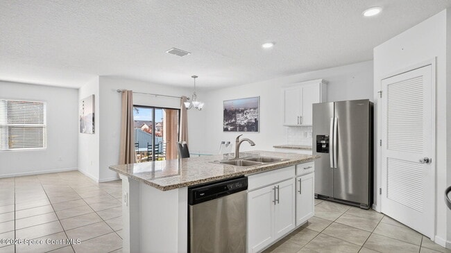 Building Photo - 7114 Topaz Dr