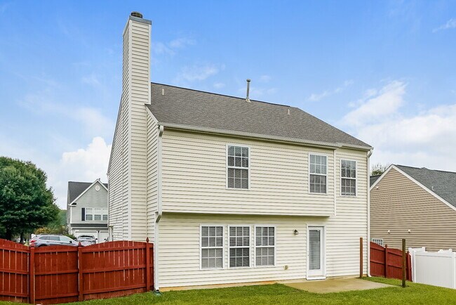 Building Photo - 820 Willow Bay Dr