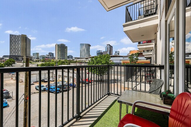 Building Photo - 401 Korean Veterans Blvd