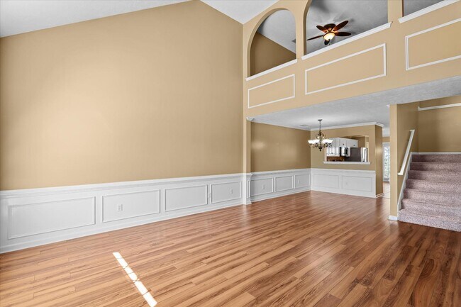 Building Photo - 229 Nicklaus Ct