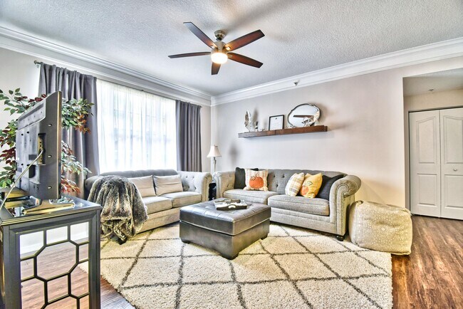 Building Photo - 224 Murcia Dr