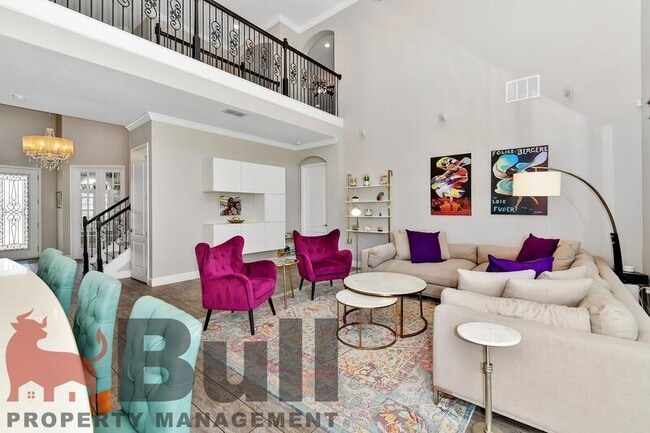 Building Photo - 8233 Canetti St