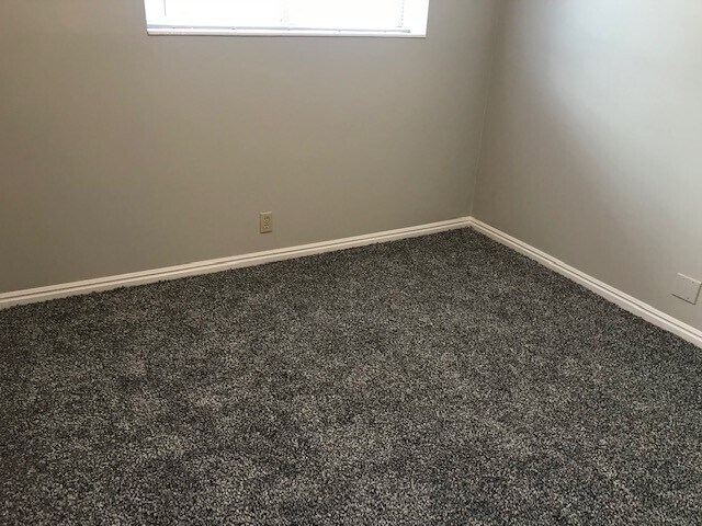 Building Photo - Great layton home close to HAFB