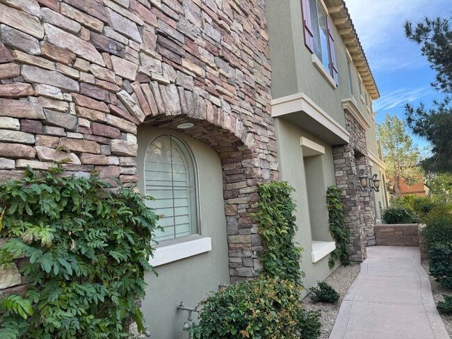 Building Photo - 4155 Via Mattina