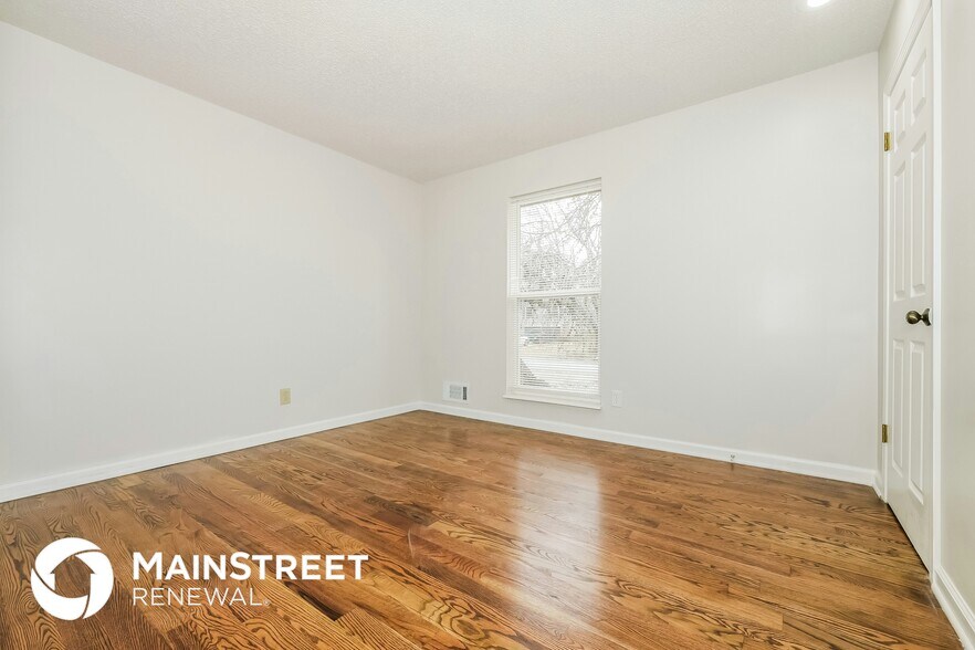 Building Photo - 7916 Bradshaw St