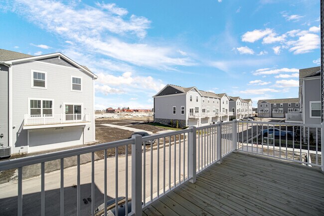 Building Photo - 25708 W Yorkshire Dr