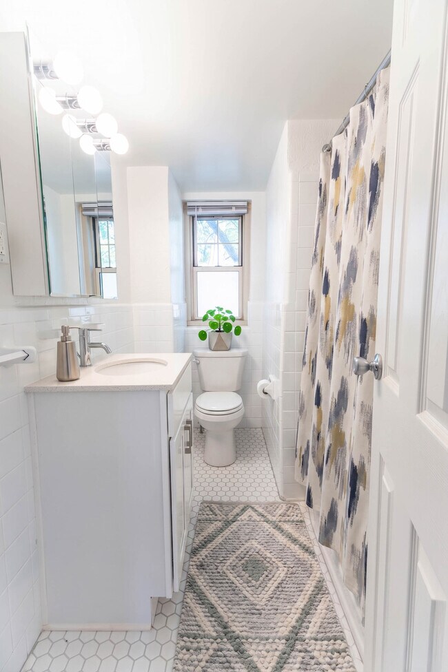 429 A101 Bathroom - 429 Apartments