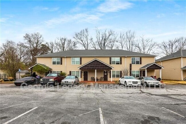 Primary Photo - 407 Maple Way
