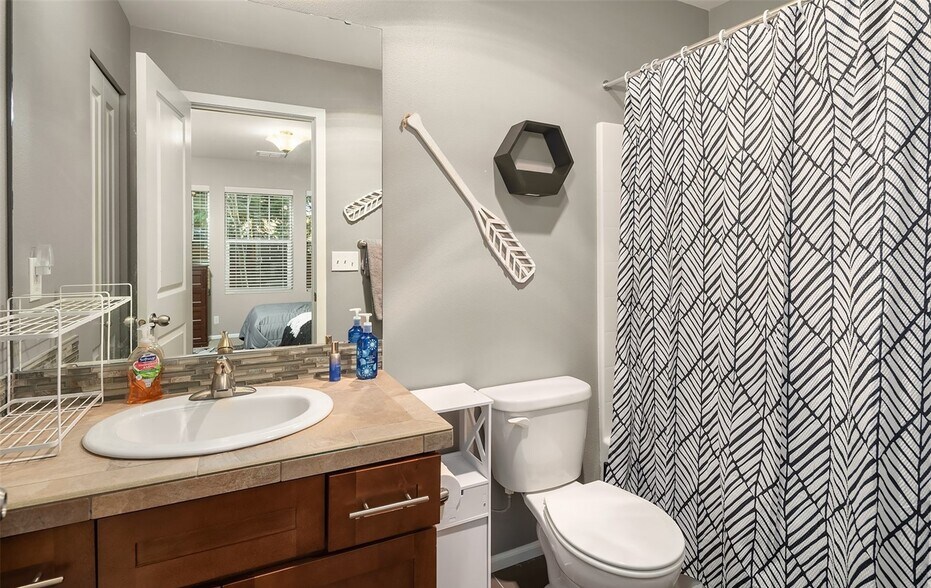 Building Photo - 1903 112th Pl SE