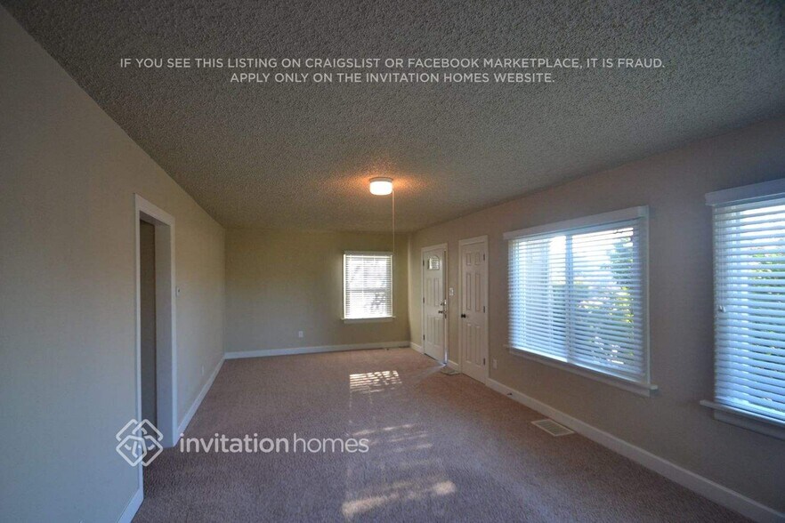 Building Photo - 1307 N Proctor St