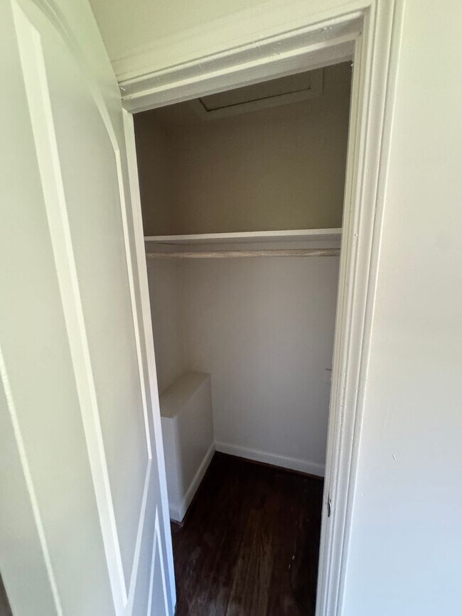 Building Photo - 3/1 House in Shelby, NC