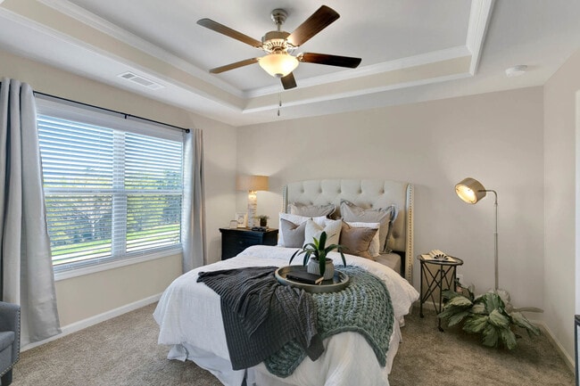 Bedroom Suite - Covey Homes Bluffs - Homes for Rent