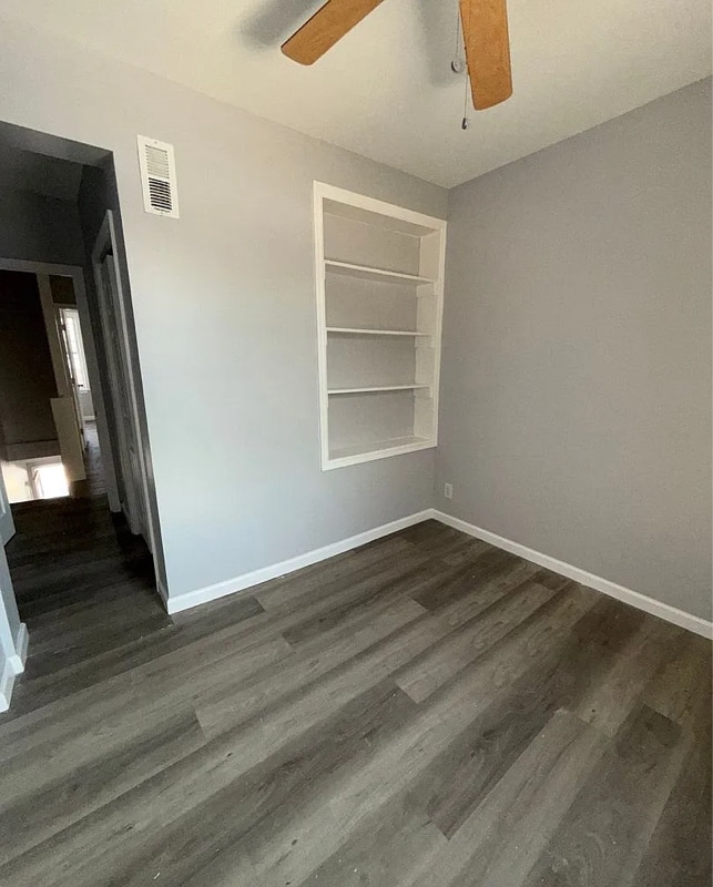 Building Photo - 25 E Abbottsford Ave