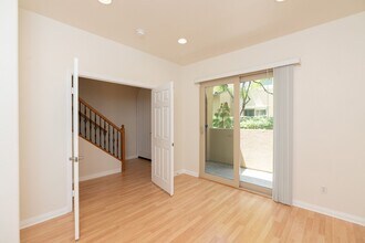Building Photo - 2656 Escala Cir