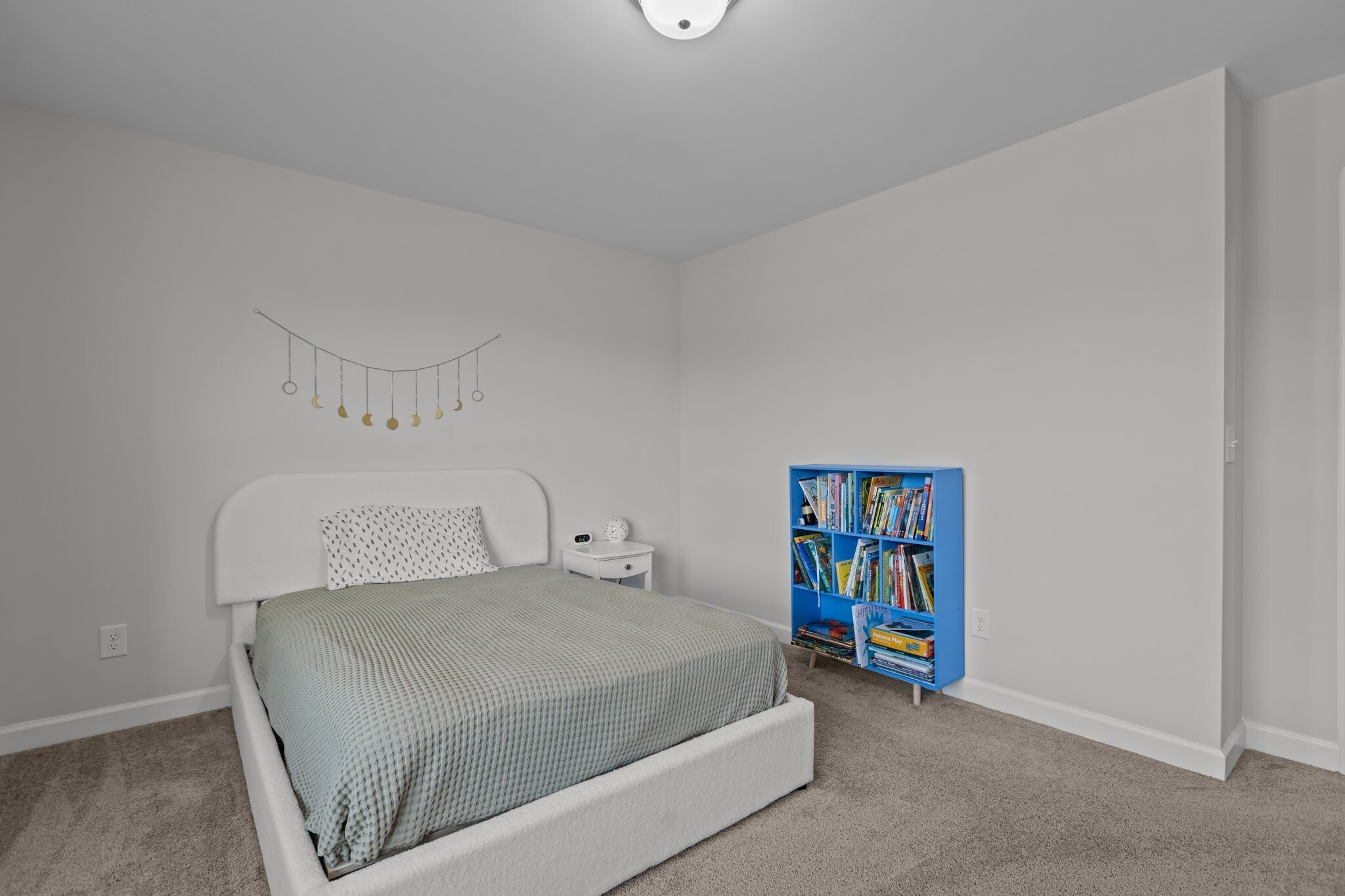 Building Photo - 604 Craftsman Rdg Trl