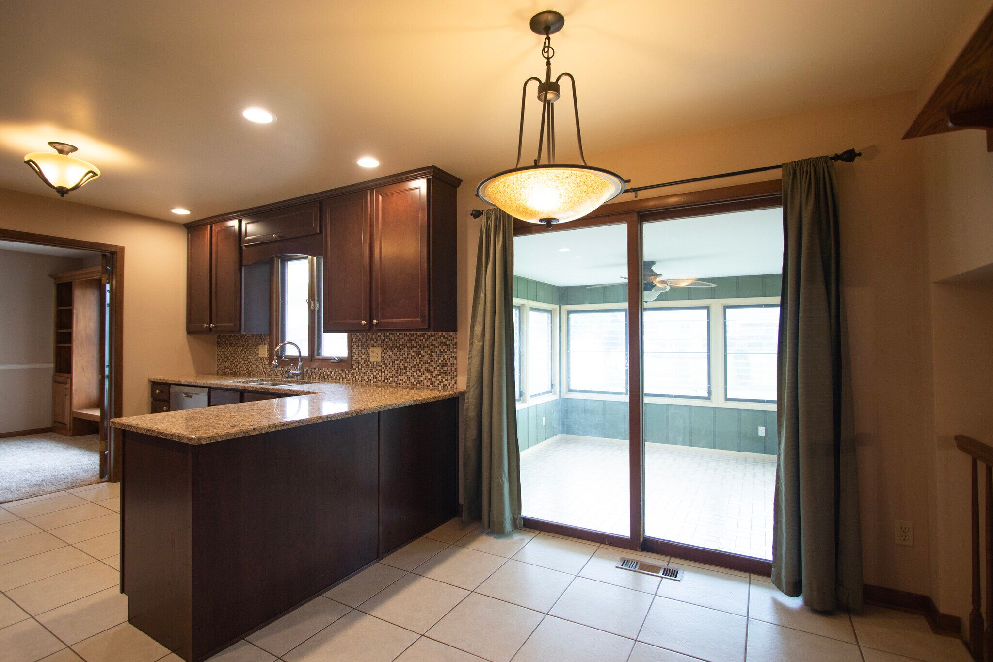 Building Photo - 1115 Sioux Dr