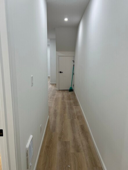 Building Photo - 2823 N 28th St