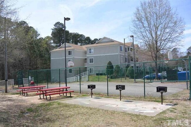 Building Photo - 1341-001 Crab Orchard Drive Unit 001