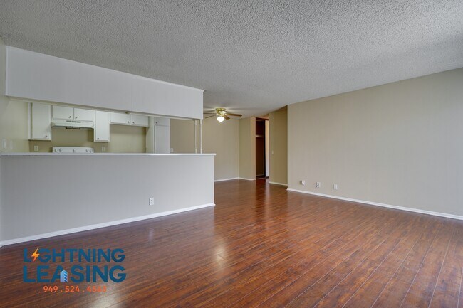 Building Photo - 10250 Commerce St