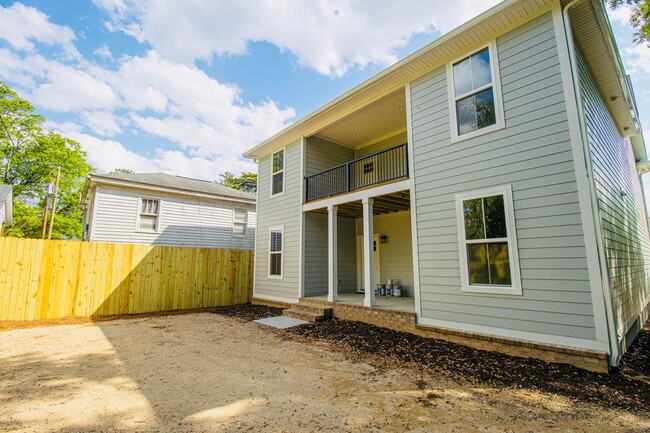 Building Photo - "Welcome to Olympia – Brand New Units + $4...