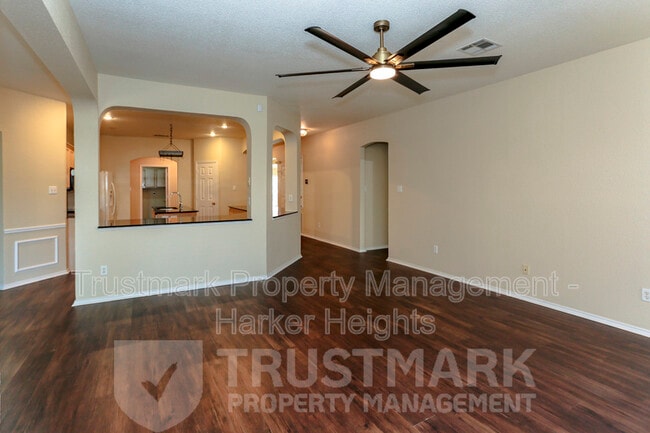 Building Photo - 2115 Wickiup Trail