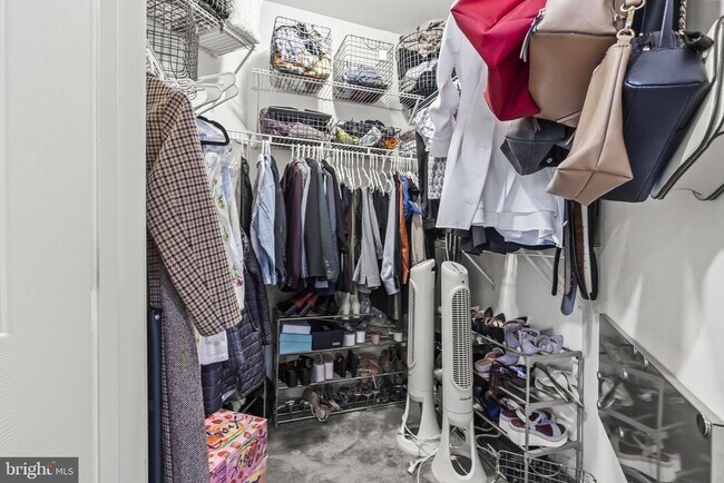 Building Photo - 5108 Donovan Dr