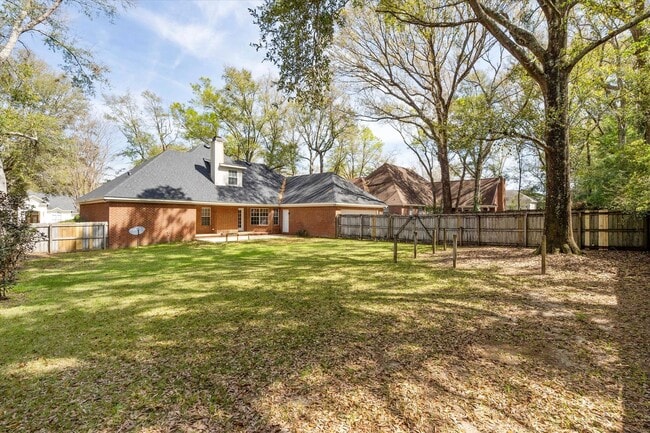 Building Photo - Upcoming Fairhope Listing!
