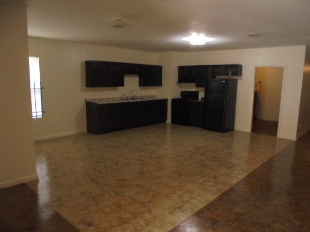 Building Photo - 7127 Northland St