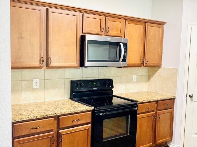 Building Photo - 2134 Shady Glen Trail