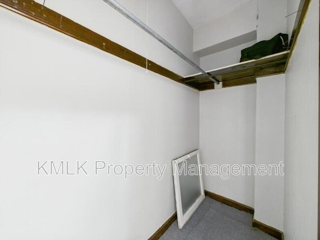 Building Photo - 1346 Kenilworth Ave