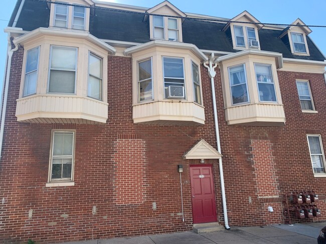 Primary Photo - Coming Soon! 2 Bedroom, Coin Laundry, Park...
