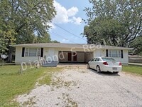 Building Photo - 3102/3104 N Howard Ave