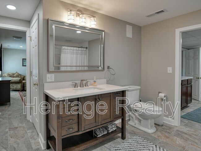 Building Photo - 4518 Holston Hills Rd