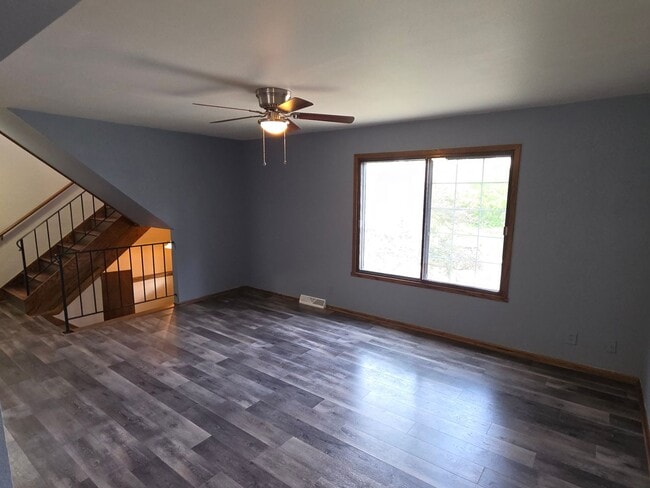 Building Photo - 3 bedroom Mukwonago townhome