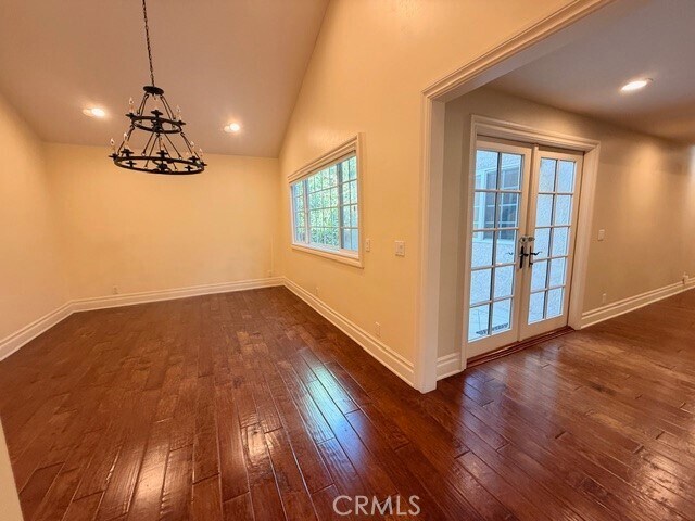 Building Photo - 16 Caraway