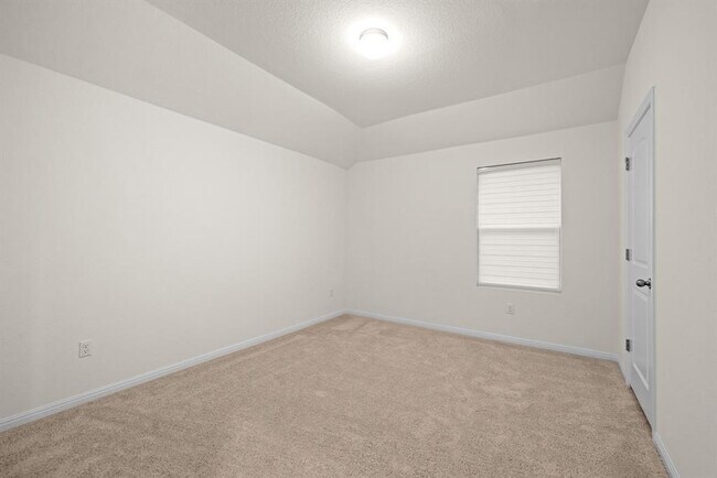 Building Photo - 2604 Acoma Ln