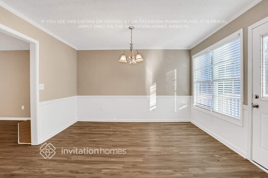 Building Photo - 125 Shadowbrook Dr