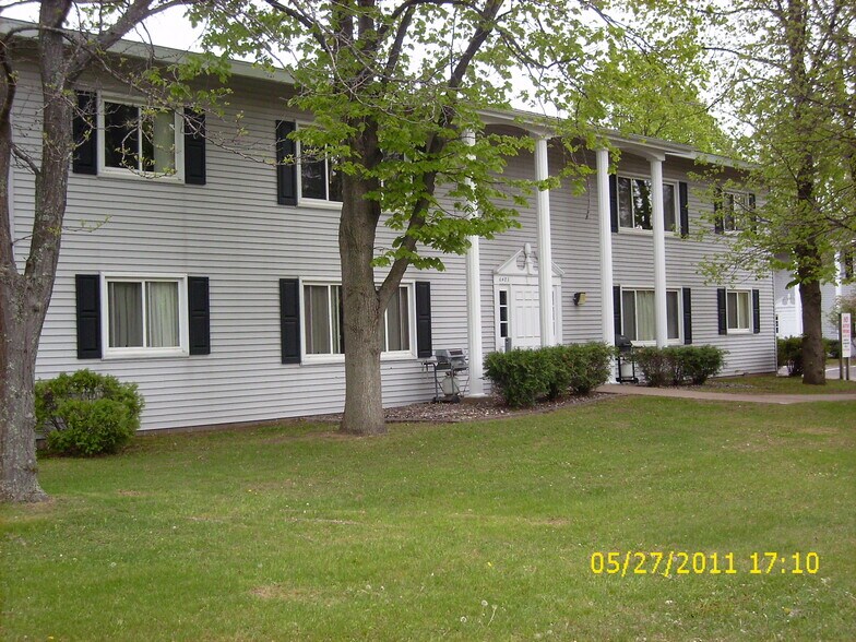 Park Ridge 6315 Labrador Rd Schofield WI 54476 Apartment Finder