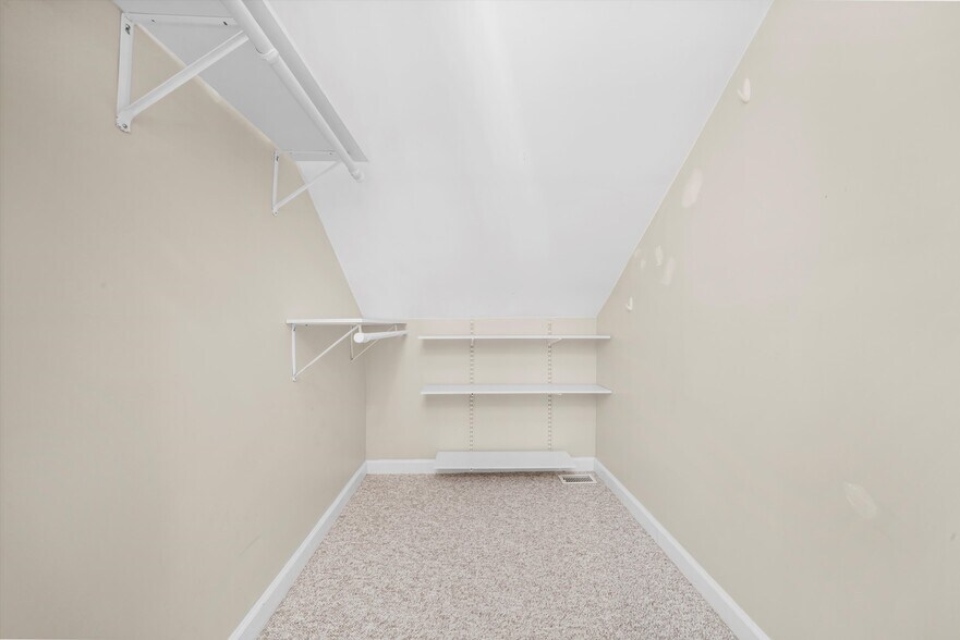 Building Photo - 2108 Harrison St