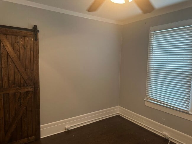 Building Photo - 1515 Palm Ave