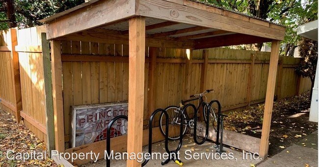 Building Photo - 6426 N Princeton St