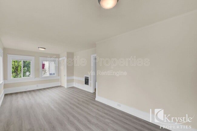 Building Photo - 1026 Carolina St