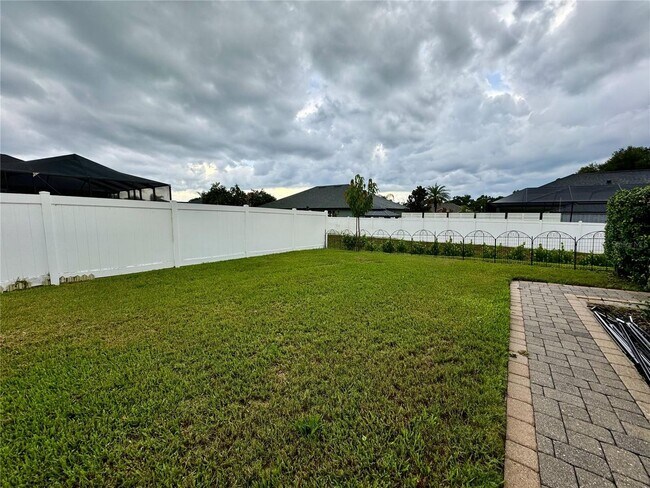 Building Photo - Cozy 1BR Apartment with Separate Entrance, All Utilities Included + Patio Retreat