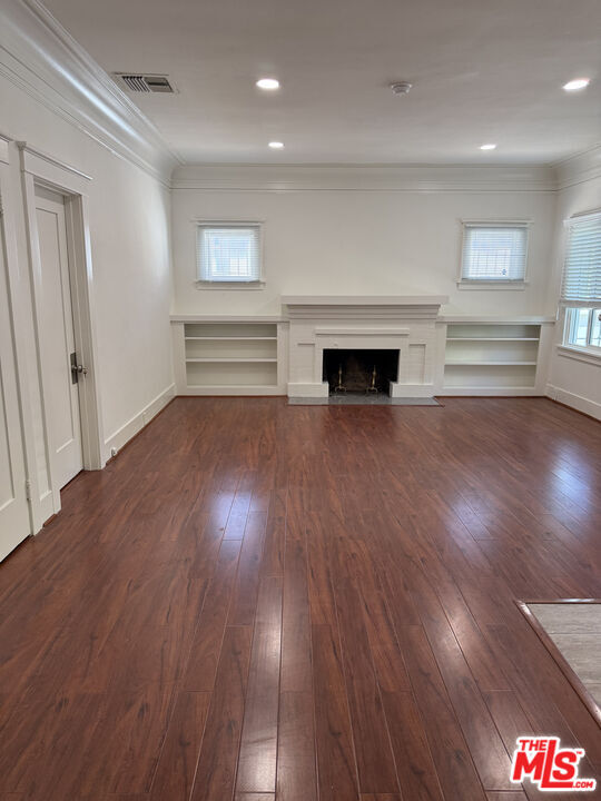 Building Photo - 153 S Gramercy Pl