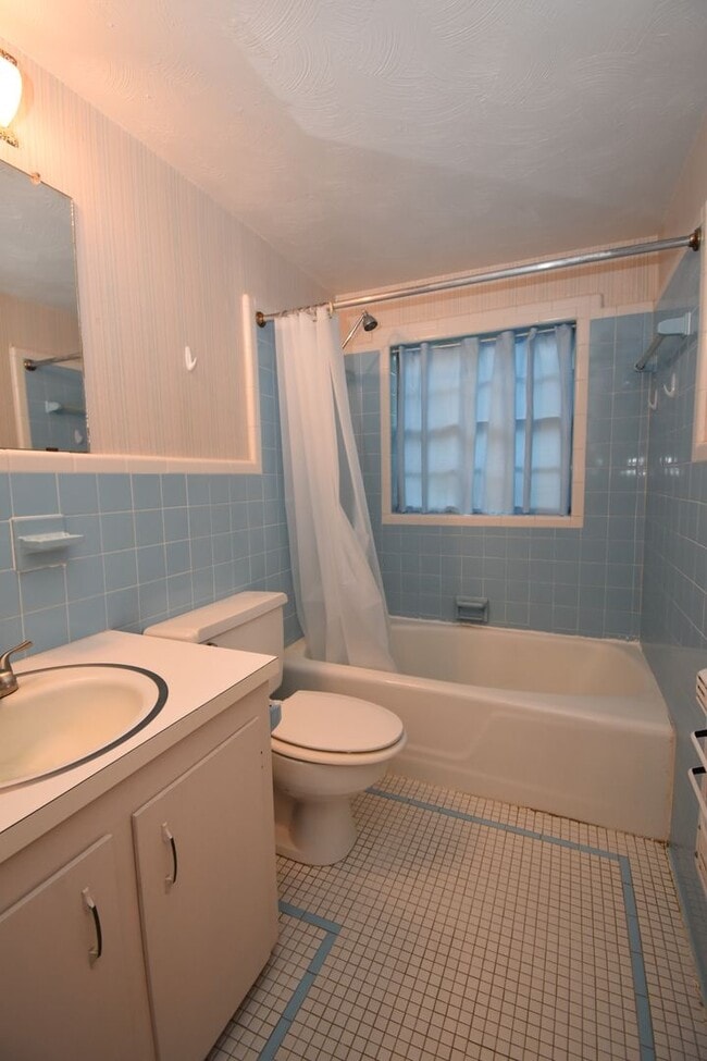 Building Photo - 4 Bed 2 Bath Home in Ruston
