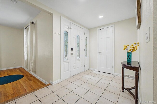 Building Photo - 11467 E Amherst Cir S