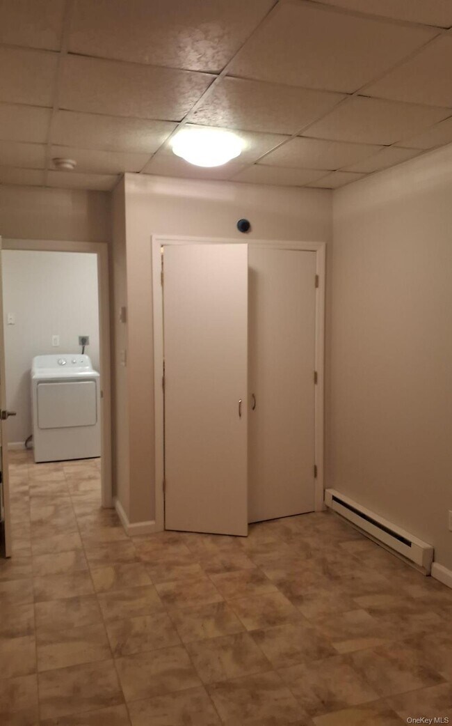 Building Photo - 81 Kearsing Pkwy